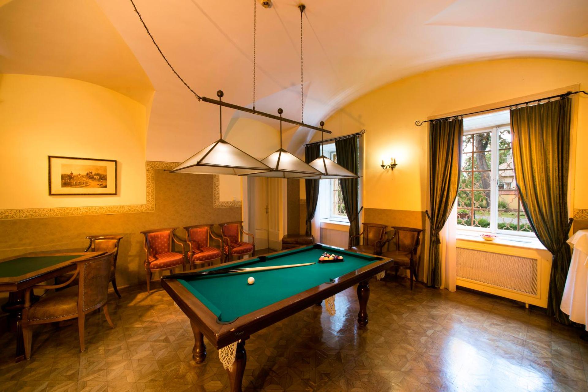 Hotel Szidónia Castle