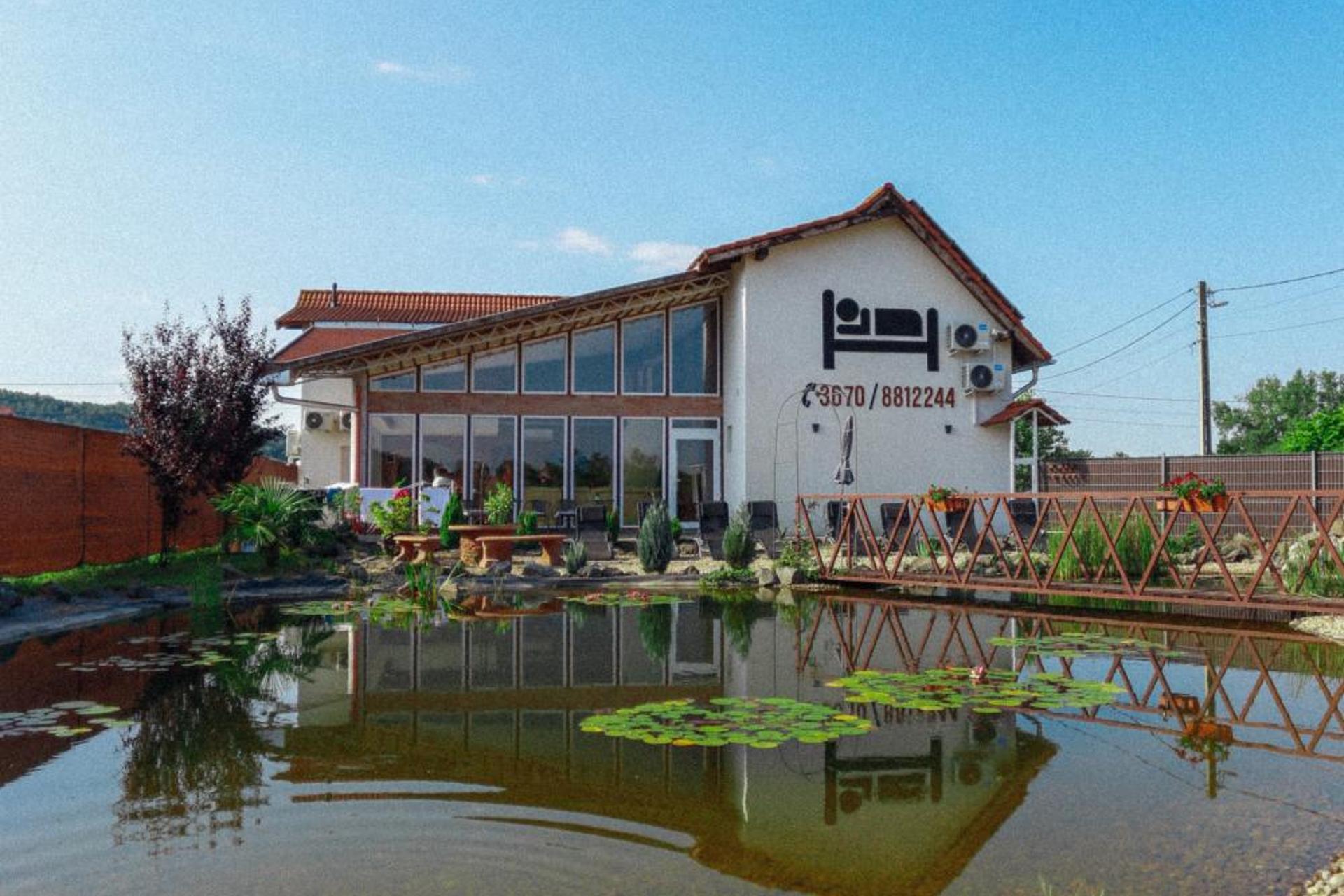 Hotel Szidónia Castle